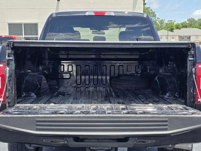 Used 2019 Black Metallic Ford XL image 29
