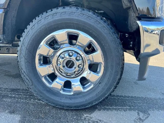 New 2026 Agate Black Metallic Ford F-350® Lariat® image 39
