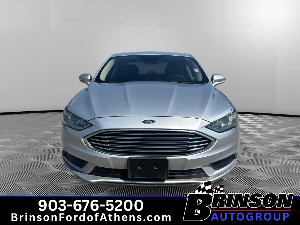 Used 2018 Ingot Silver Metallic Ford SE image 2