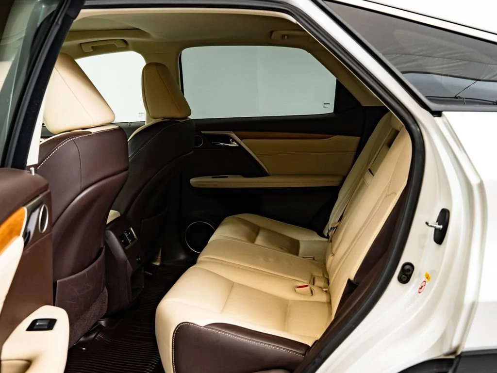 Used 2017 Eminent White Pearl Lexus 350 image 43