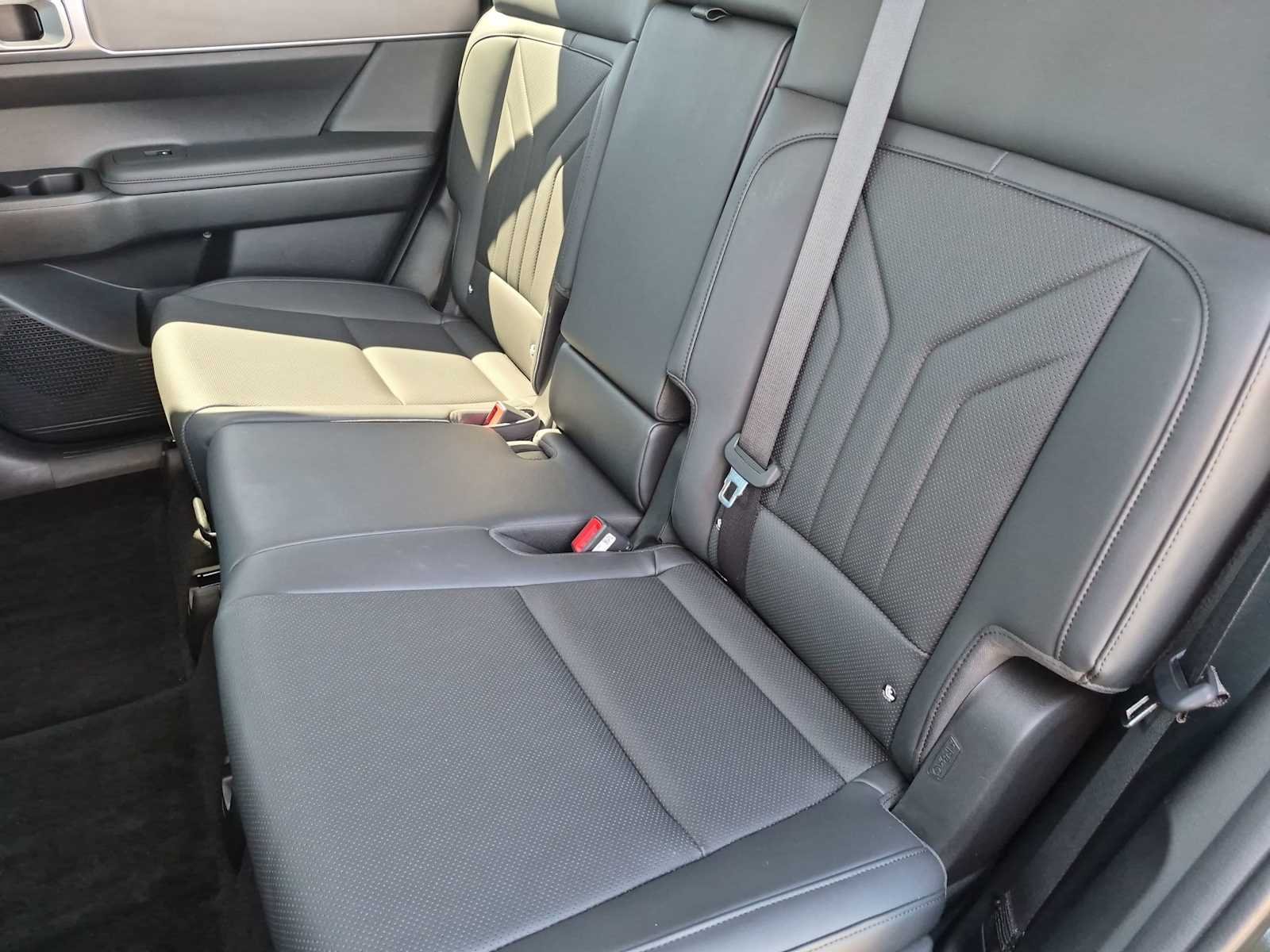 Certified Used 2026 Rockwood Green Hyundai SEL image 19