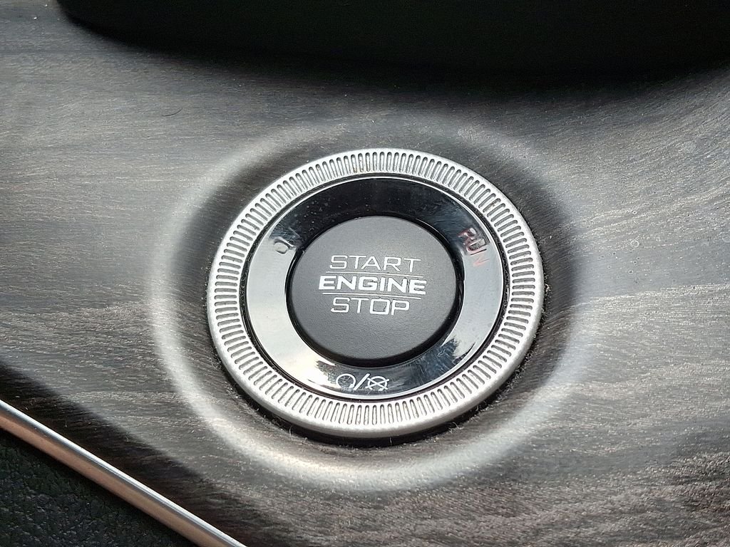 2022 Jeep Grand Cherokee Overland - Photo 29