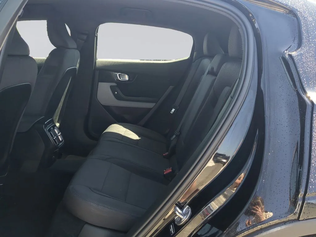 Used 2023 Black Polestar Long Range Dual Motor image 18