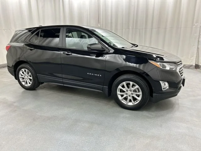 2021 Chevrolet Equinox AWD LS's photo