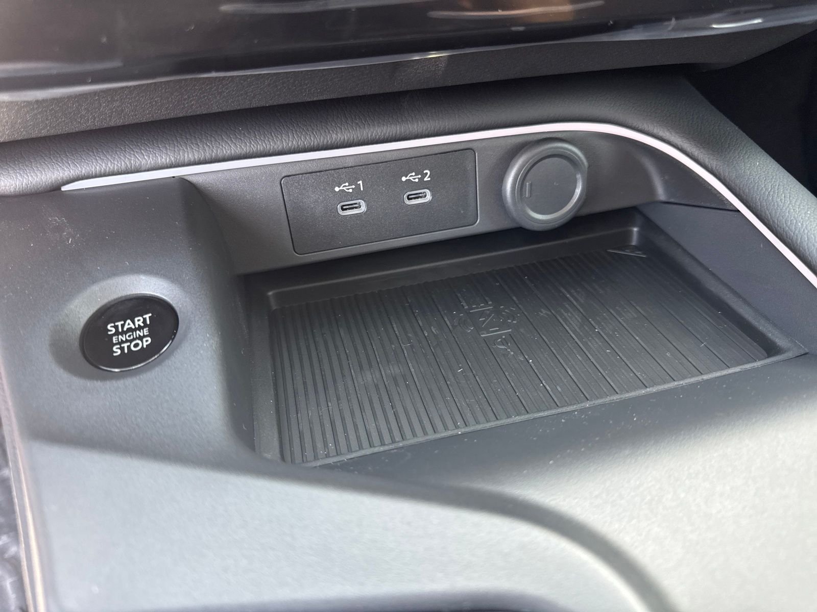 New 2026 Nissan Sentra SR 4D Sedan