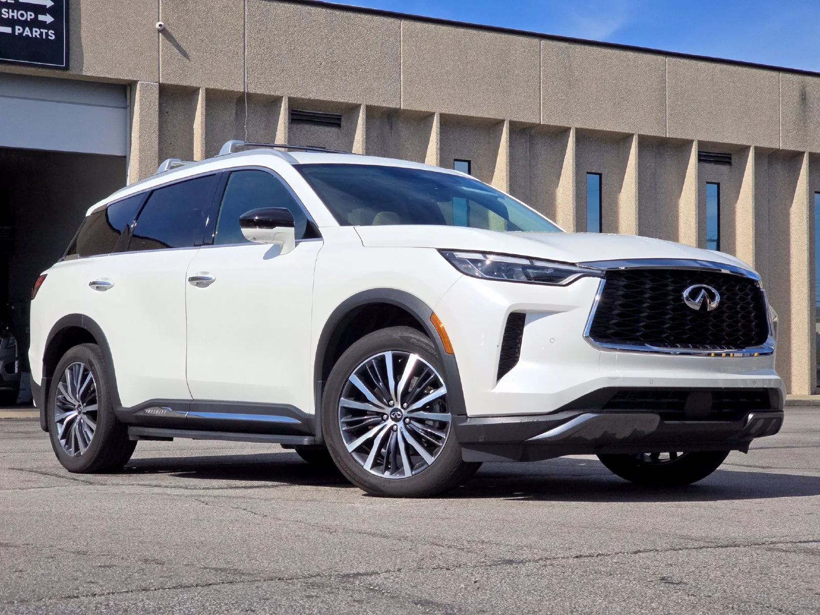 2025 INFINITI QX60