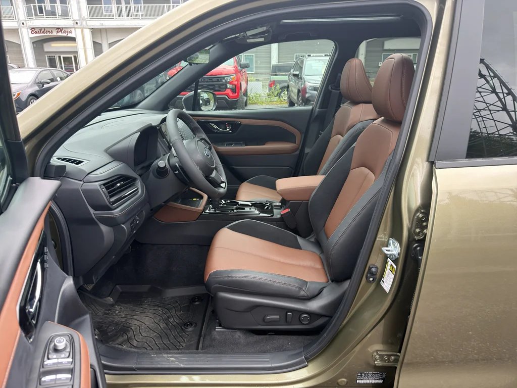 New 2026 AUTUMN GREEN METALLIC Subaru Touring Hybrid image 10