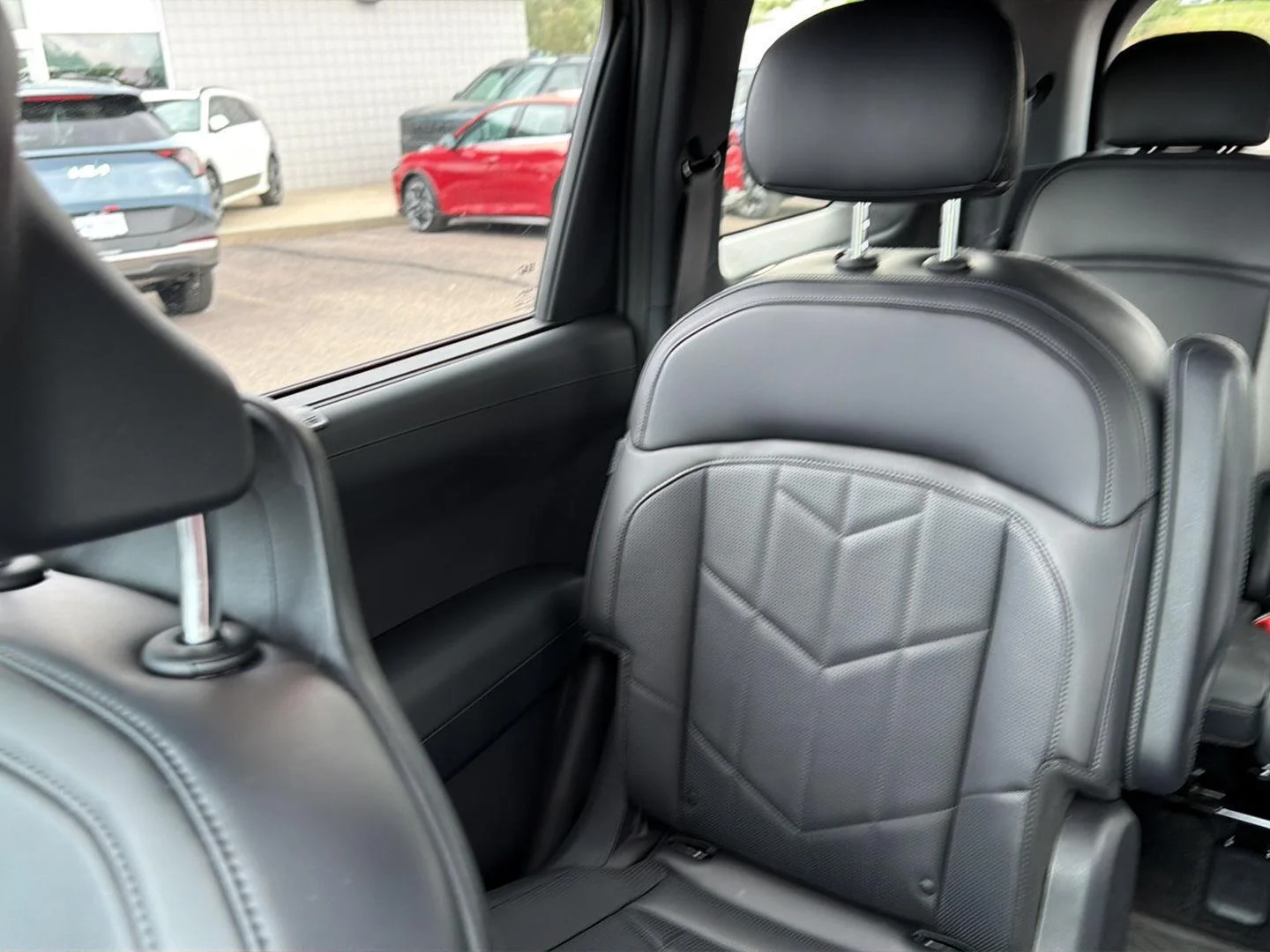 Used 2027 Black Jade Green Kia X-Line EX image 15