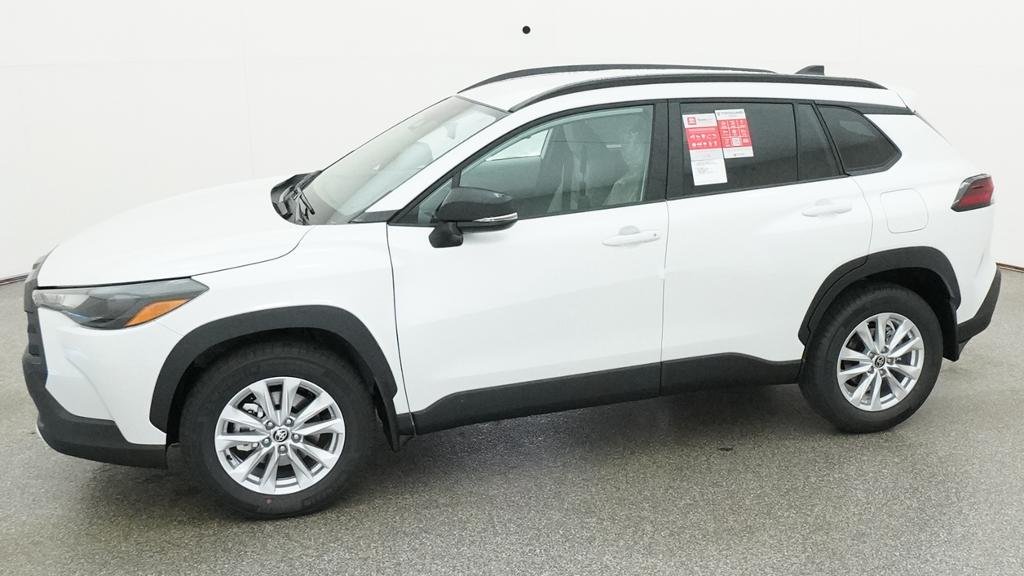 New 2026 Wind Chill Pearl Toyota LE image 5