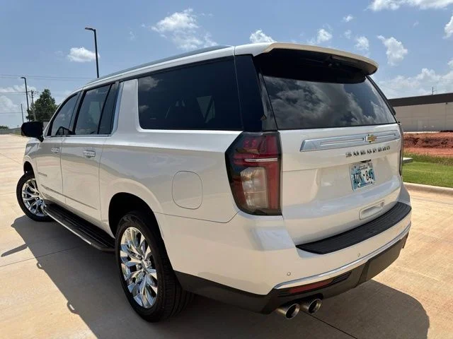 Used 2021 White Chevrolet High Country image 6