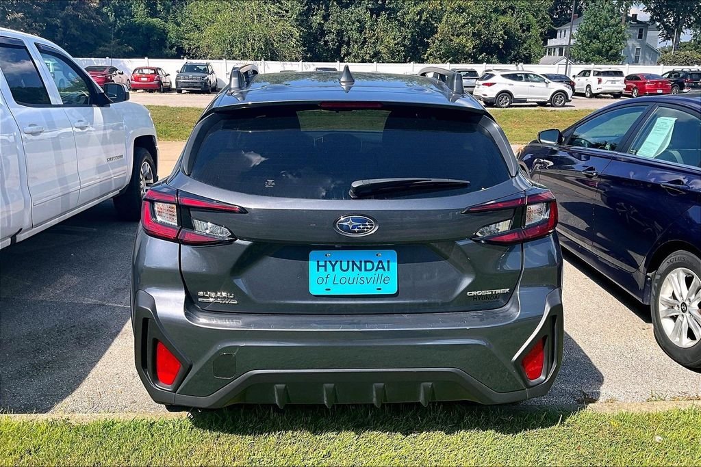 Used 2025 Gray Subaru Premium image 7