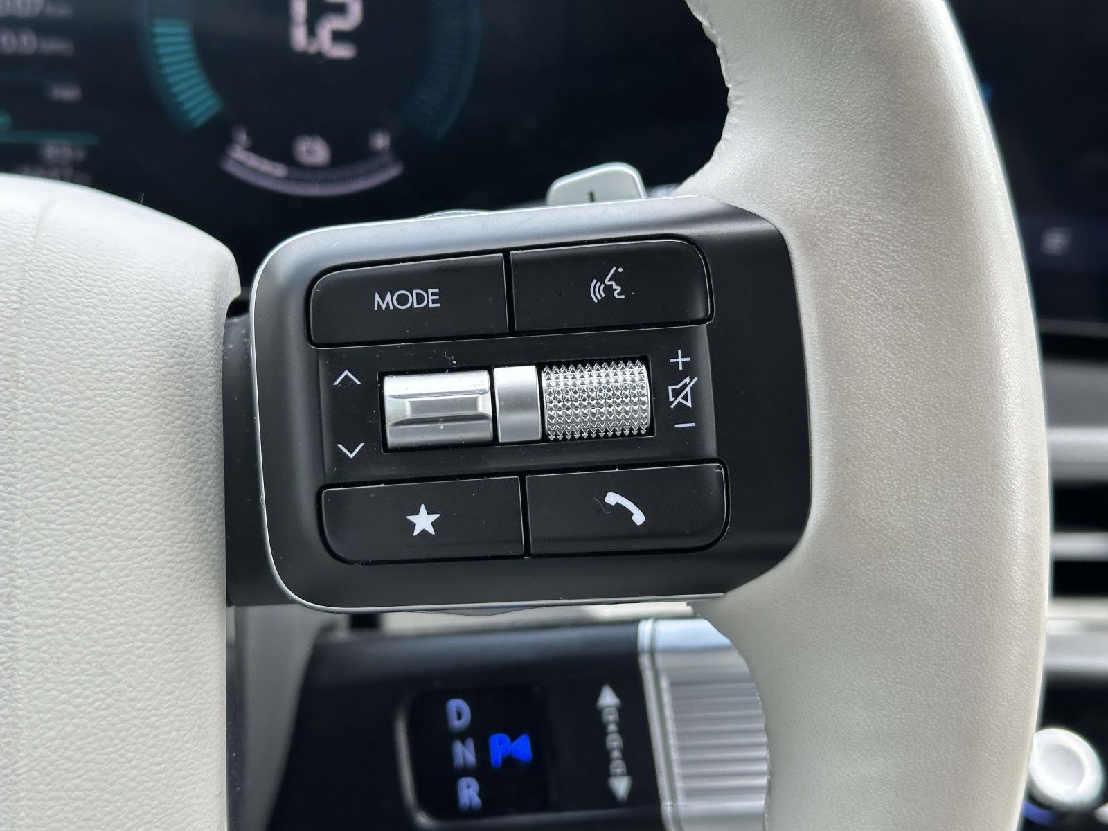 2026 Hyundai Santa Fe SE - Photo 28