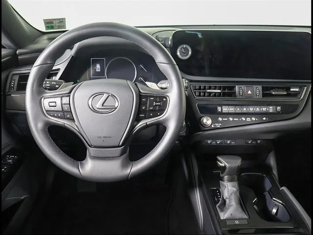 Certified Used 2025 Iridium Lexus Base image 8