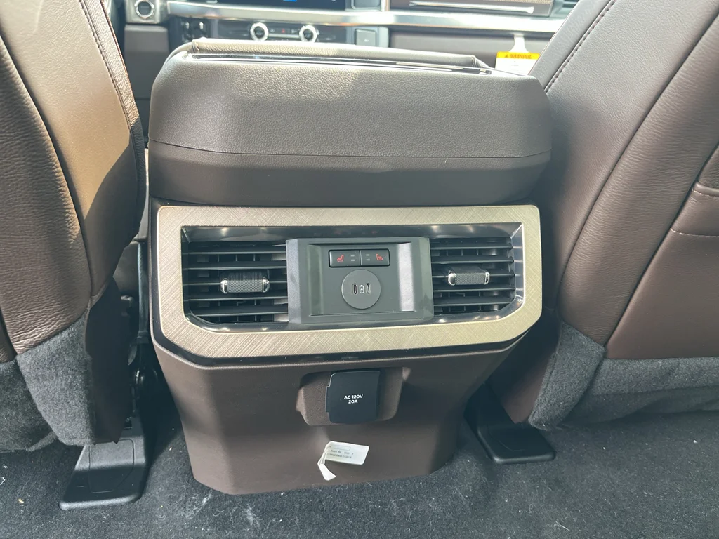 New 2026 Glacier Gray Metallic Tri-Coat Ford F-250® King Ranch® image 31