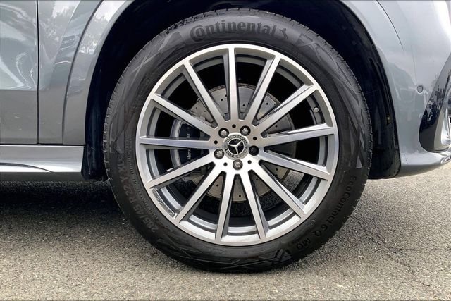 Certified Used 2025 Gray Mercedes-Benz GLS 450 image 9