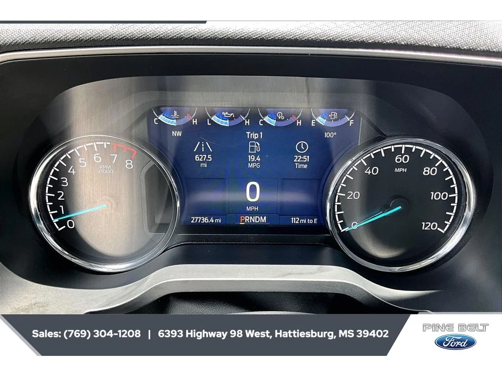 Used 2023 Oxford White Ford XLT image 15