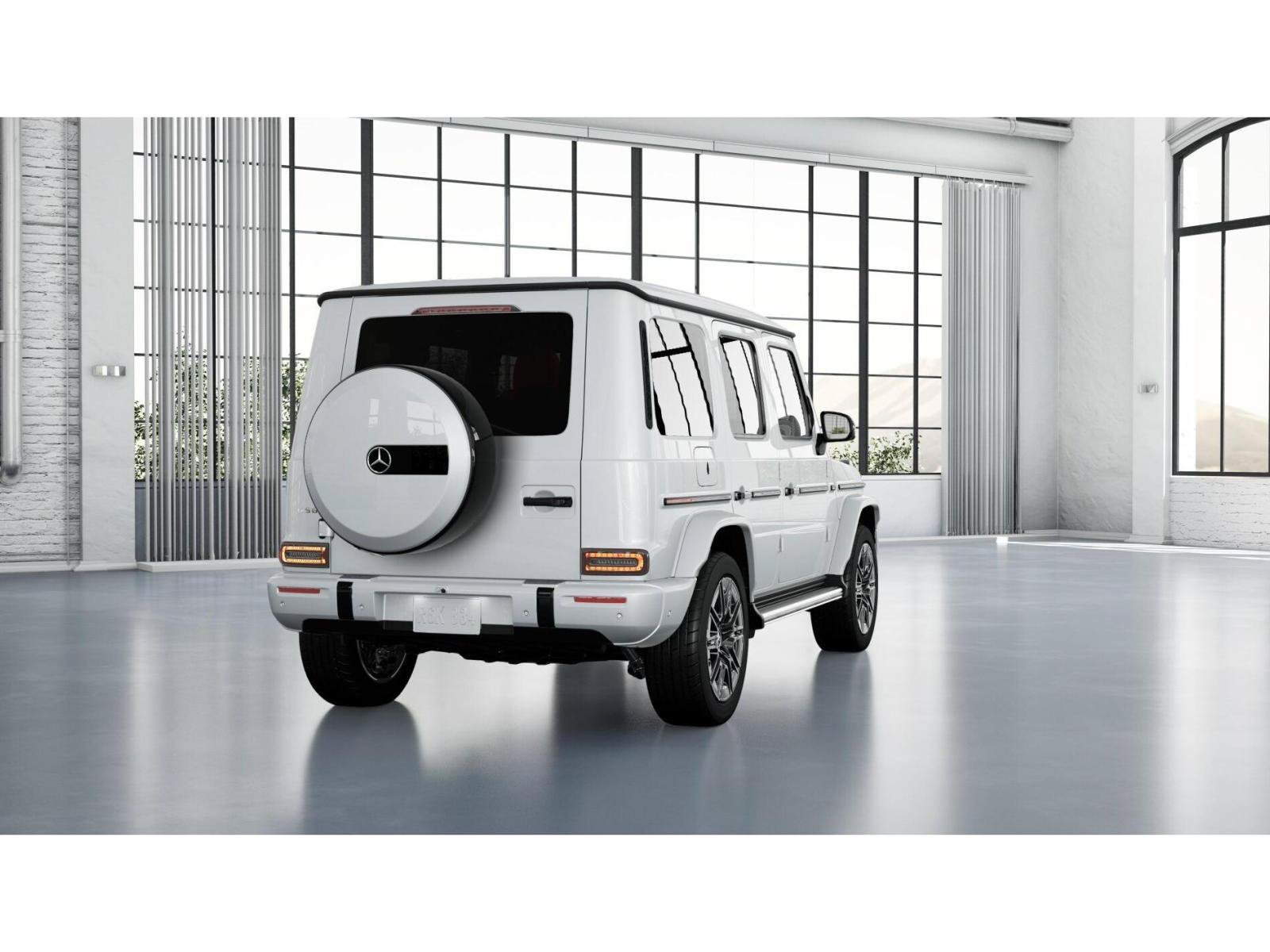 New 2027 MANUFAKTUR Moonlight White Metallic Mercedes-Benz G 580 image 23
