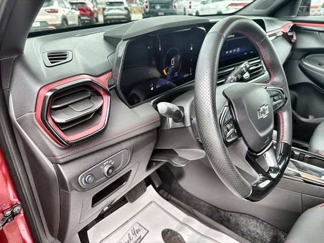 Used 2025 Crimson Metallic Chevrolet RS image 29