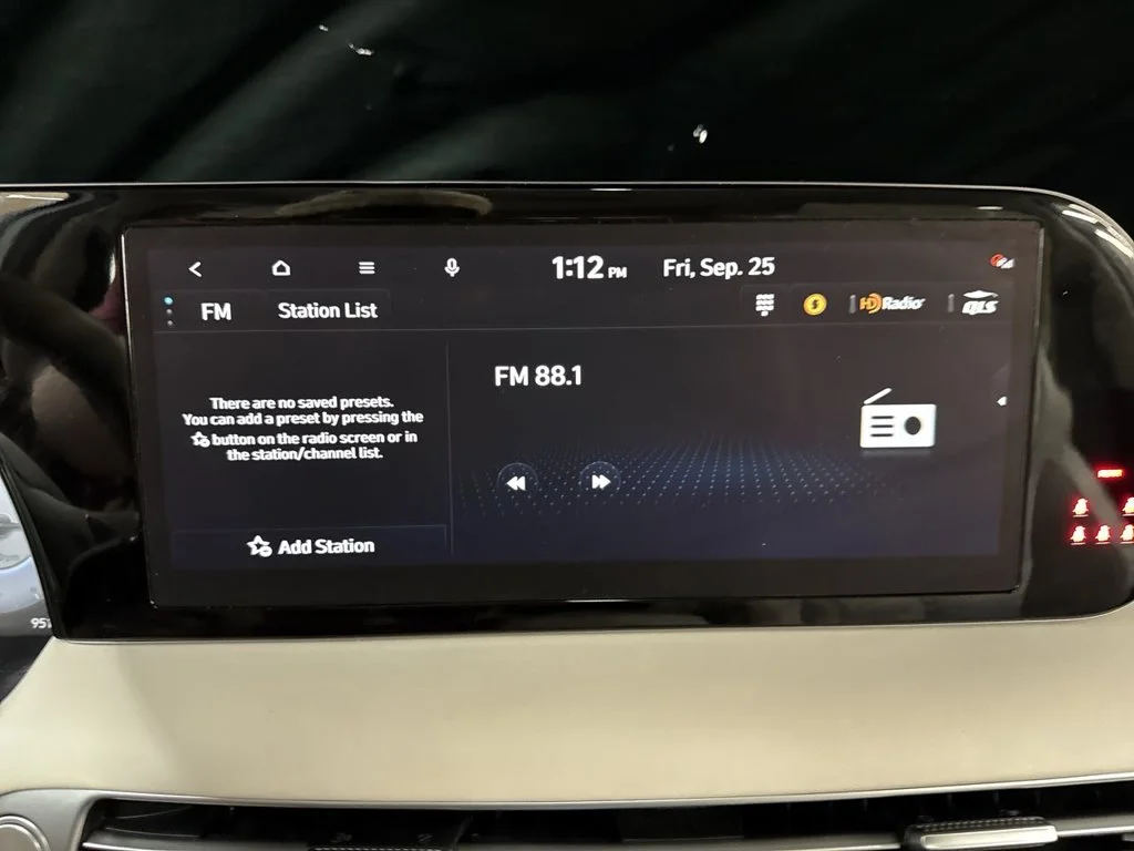 Used 2024 White Hyundai Limited image 29