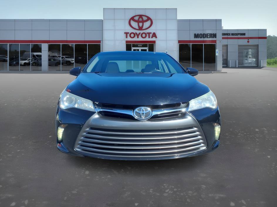 Used 2015 Attitude Black Toyota XLE image 8