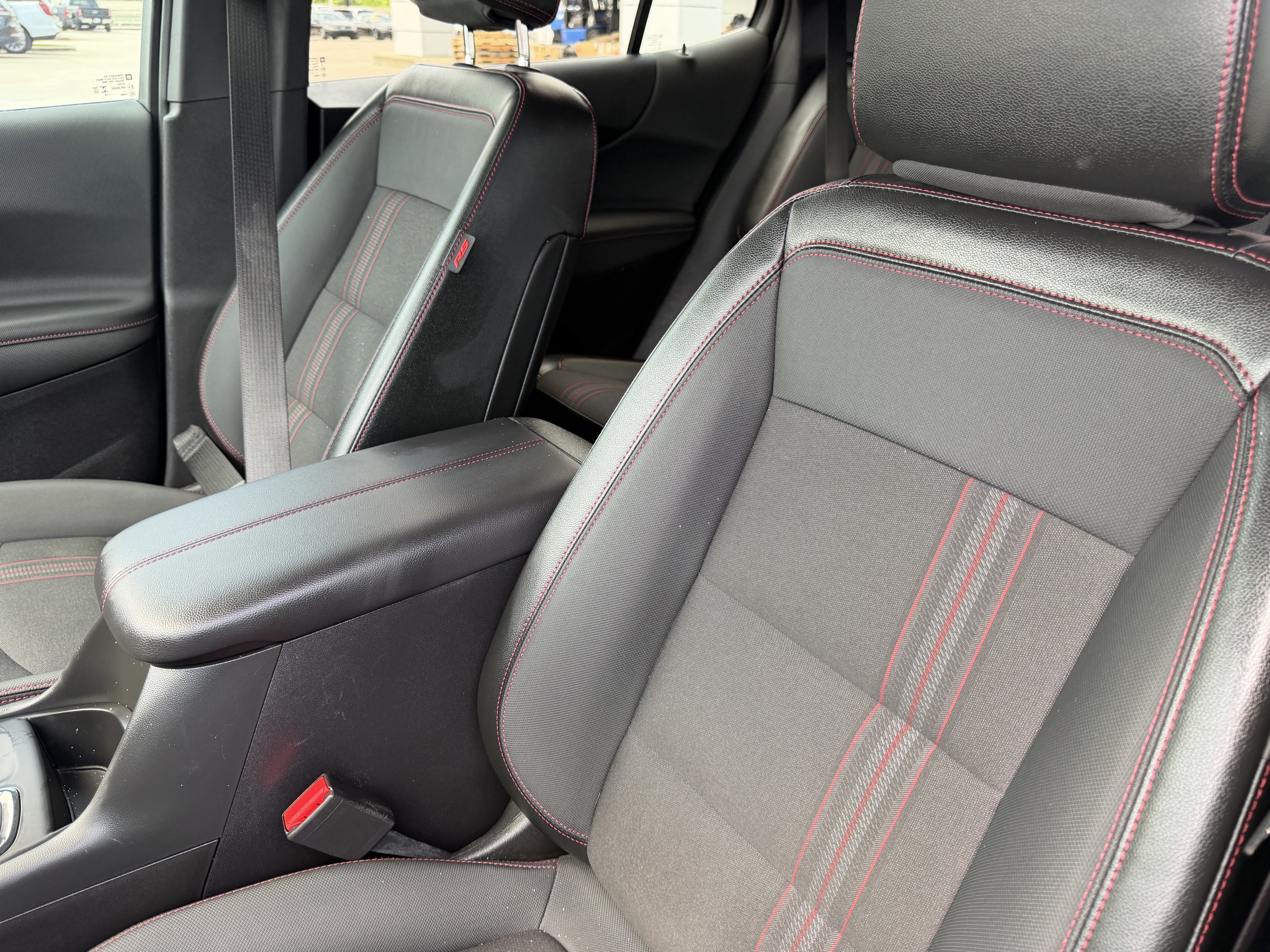 Used 2023 Summit White Chevrolet RS image 23