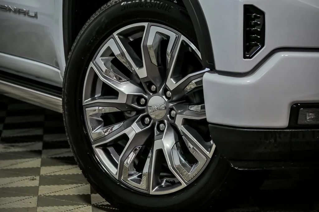 New 2026 Glacier White Tricoat GMC Denali image 3