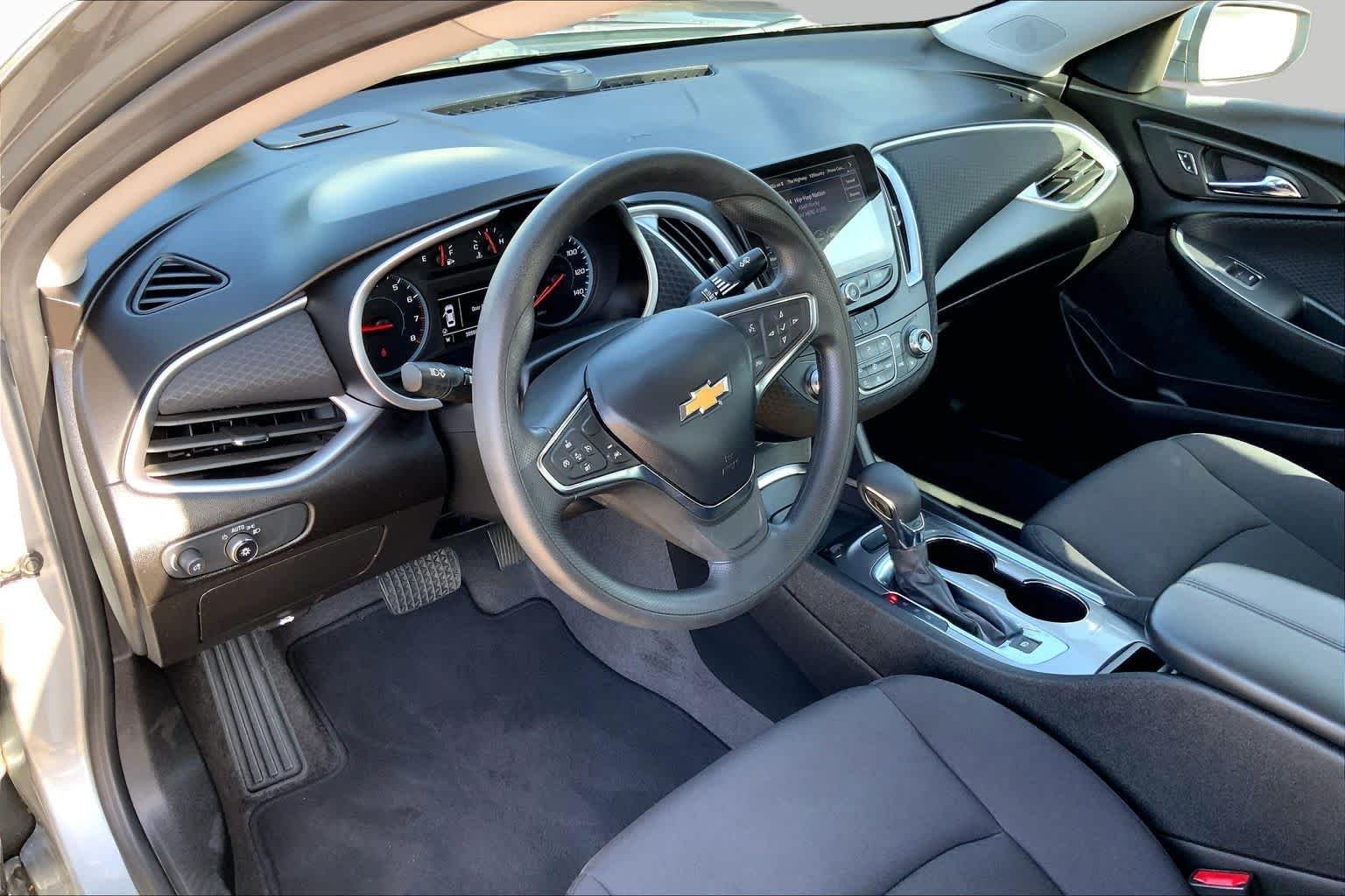 Used 2023 Sterling Gray Metallic Chevrolet LT image 16