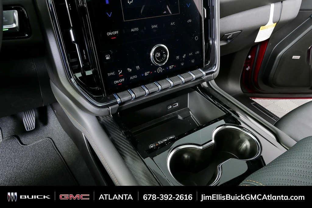 2026 GMC Yukon AT4 - Photo 18