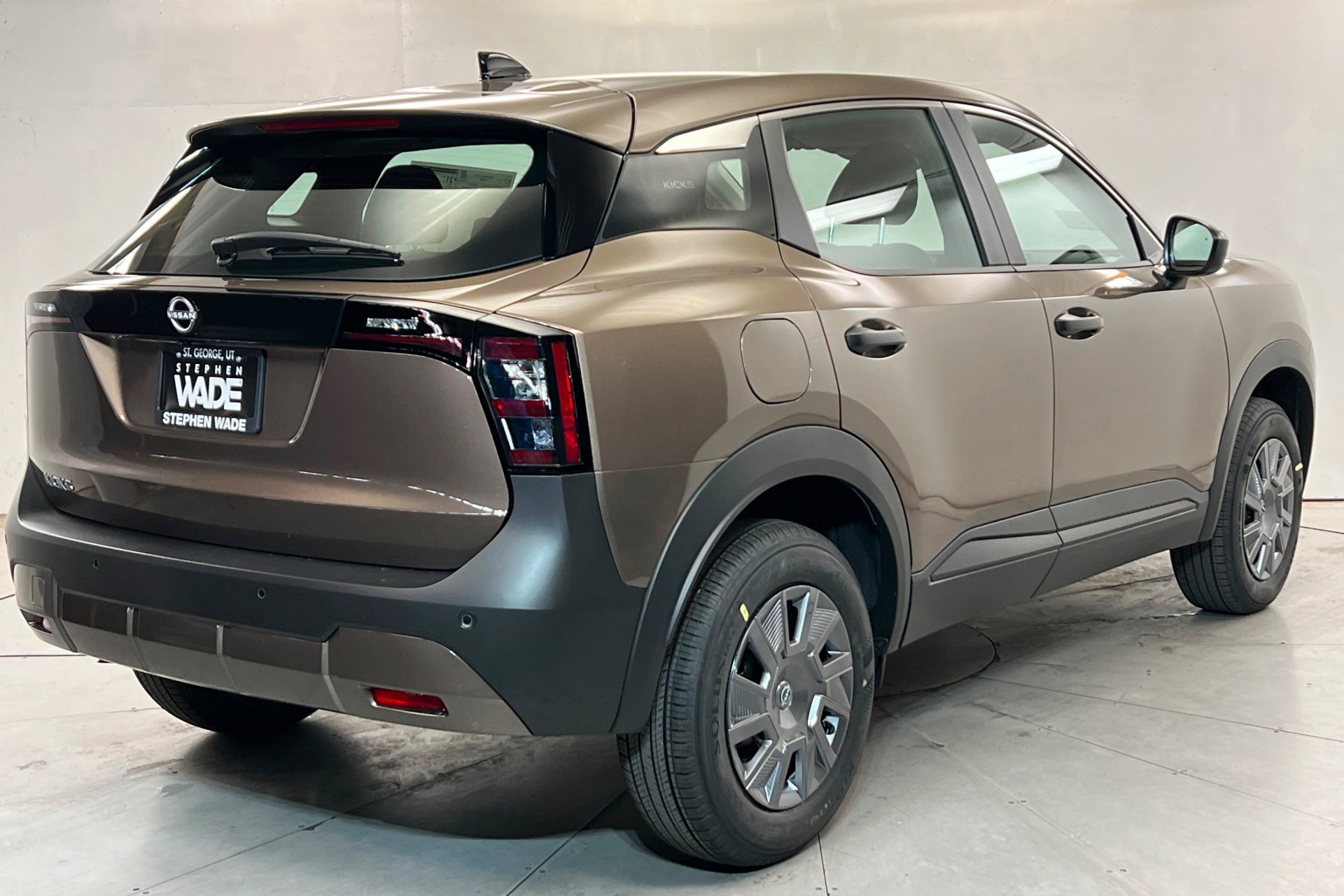 New 2026 Canyon Bronze Metallic Nissan S image 6