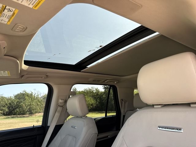 Used 2023 Blue Ford Platinum image 22