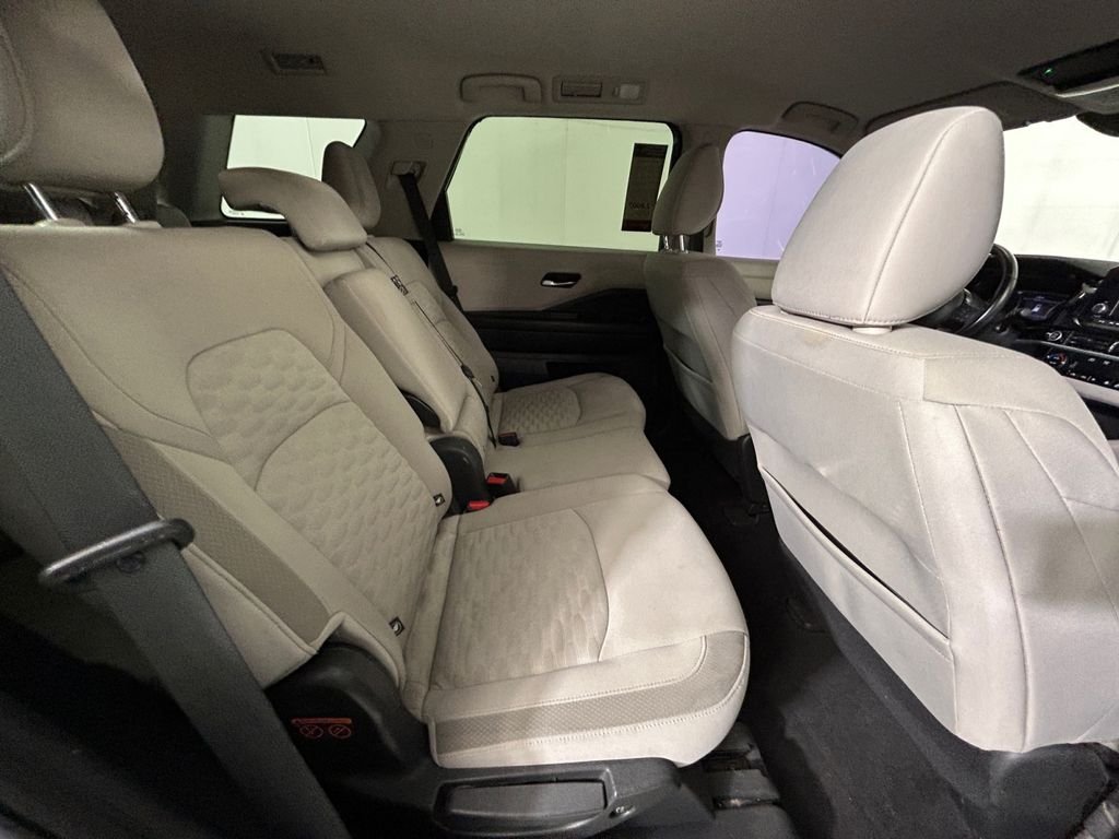 Used 2022 Blue Nissan SV image 17