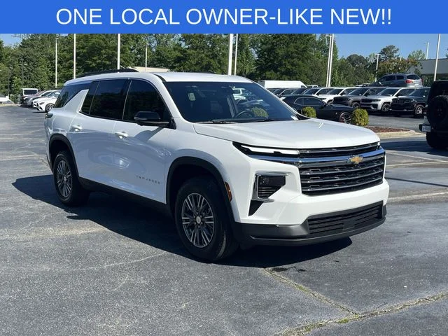Used 2026 White Chevrolet LT image 3