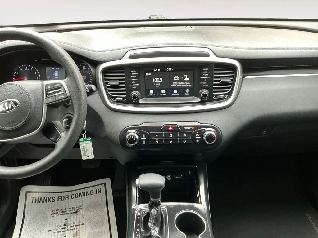 Used 2019 Black Kia L image 14