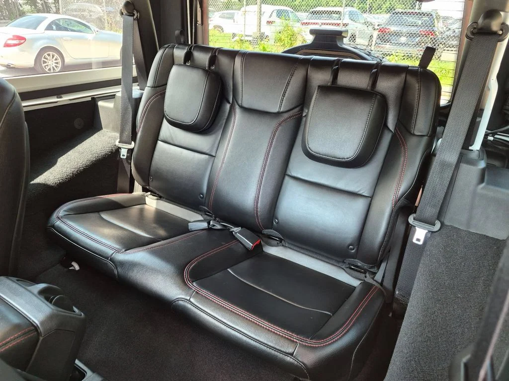 Used 2021 White Jeep Rubicon image 23