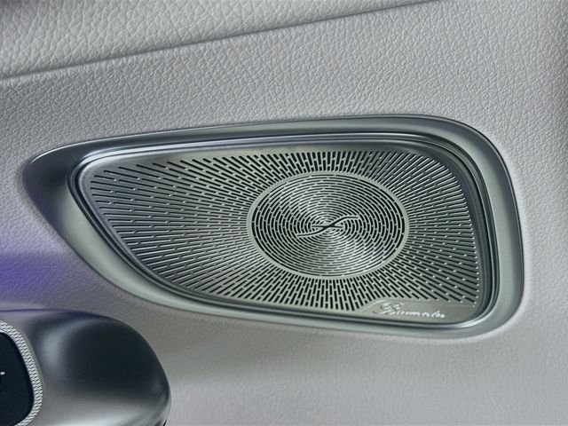 New 2026 Graphite Grey Metallic Mercedes-Benz GLC 300 image 19