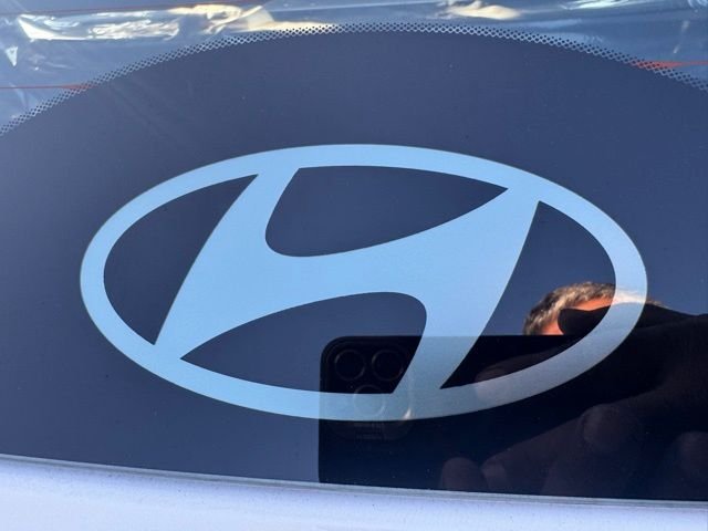 New 2026 White Pearl Hyundai SE FWD image 31