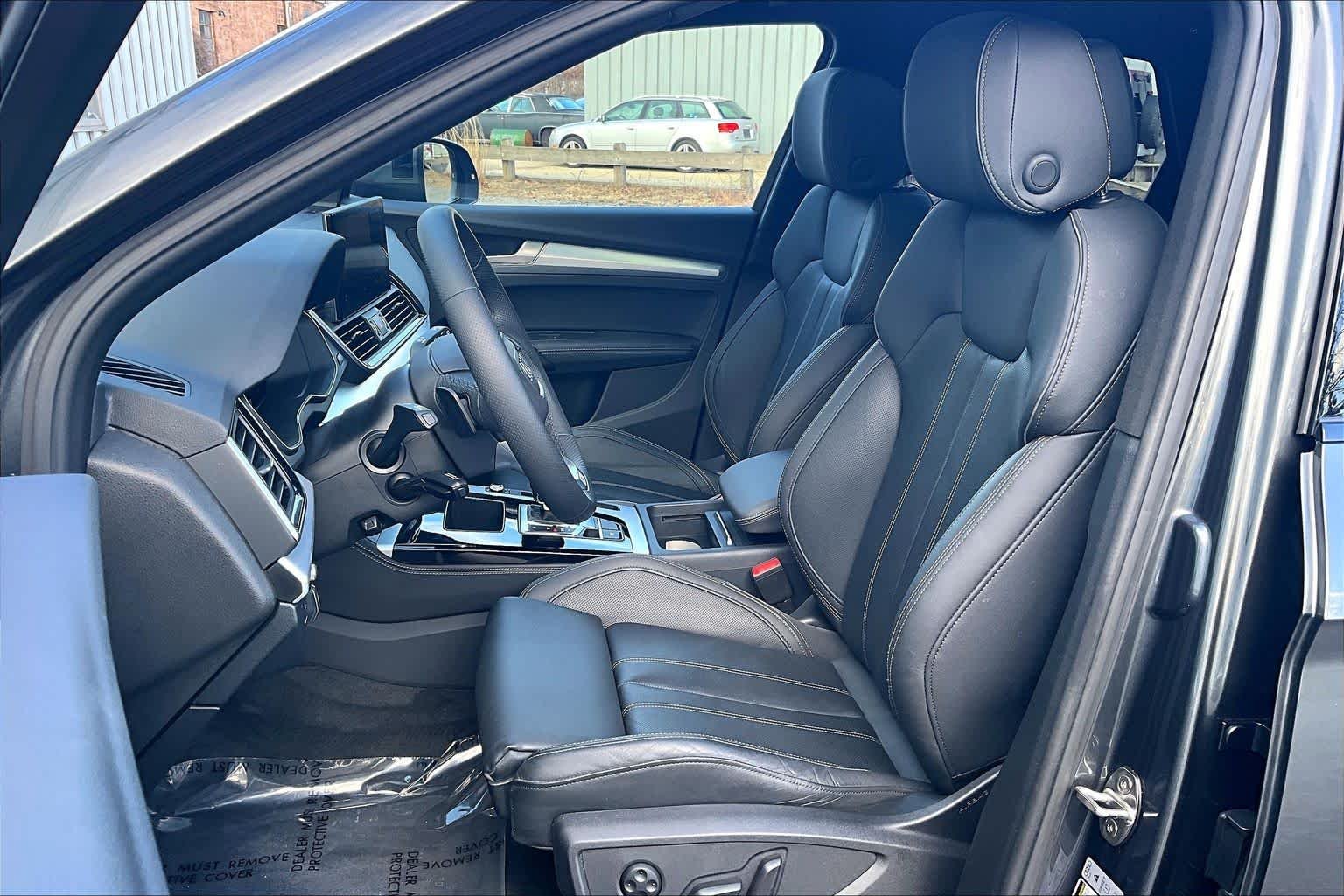 Used 2024 Daytona Gray Pearl Effect Audi S line Prestige image 14