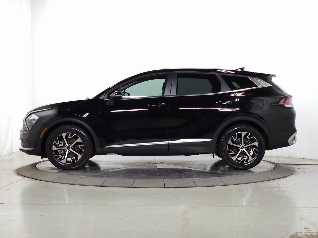 Used 2023 Ebony Black Kia EX image 4