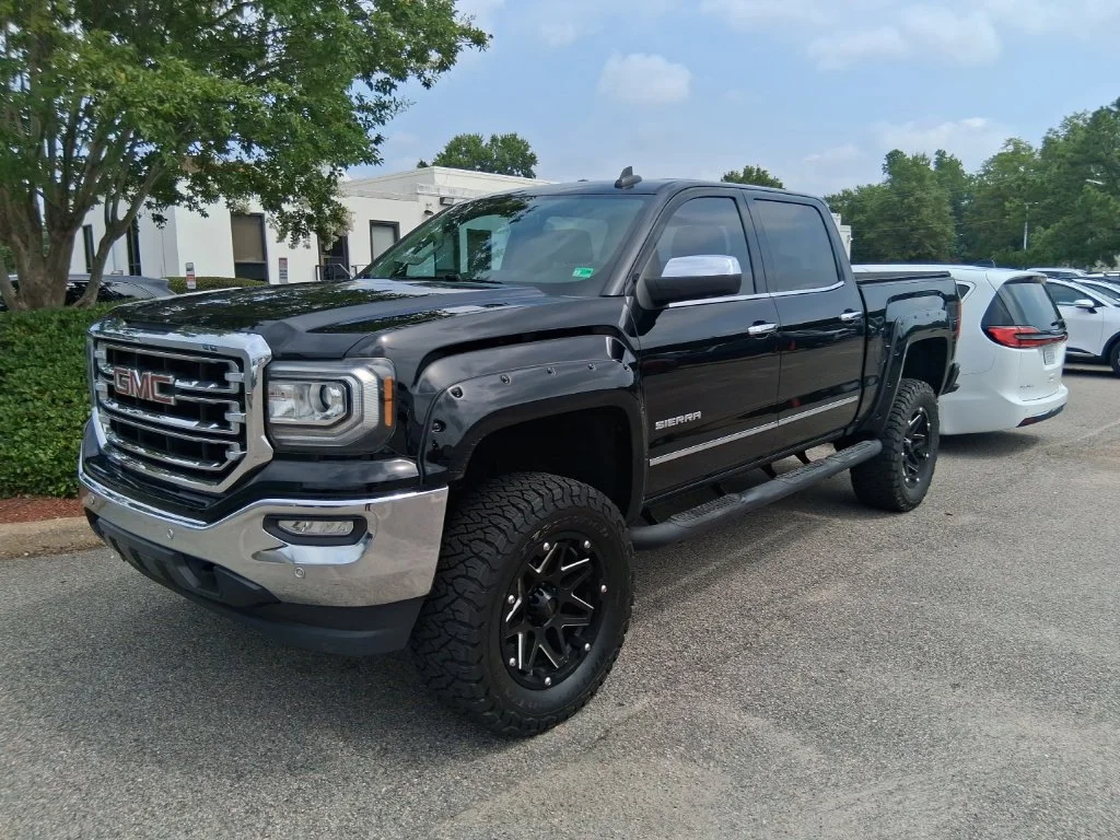 Used 2018 Black GMC SLT image 1