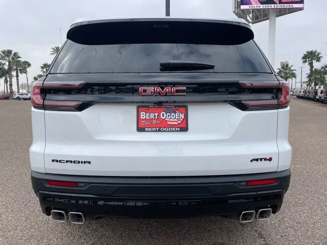 2026 GMC Acadia AT4 - Photo 8