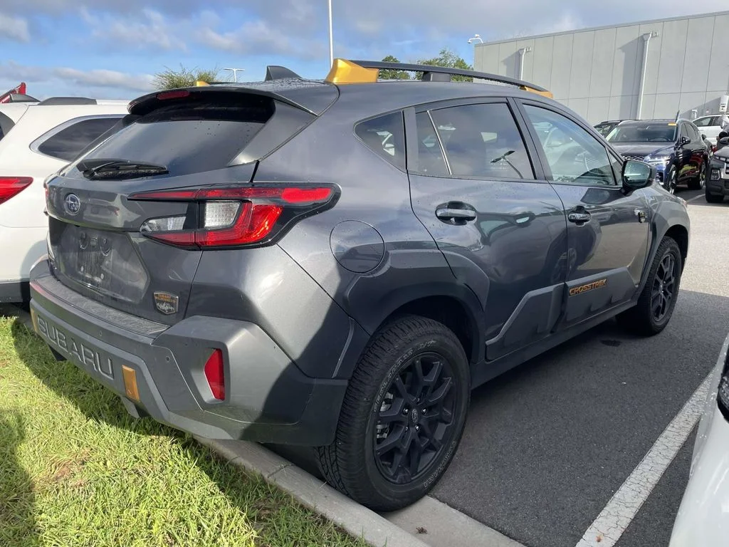 Used 2025 Magnetite Gray Metallic Subaru Wilderness image 4