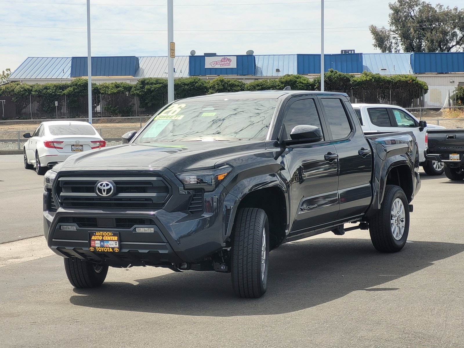 Used 2026  Toyota SR5 image 8