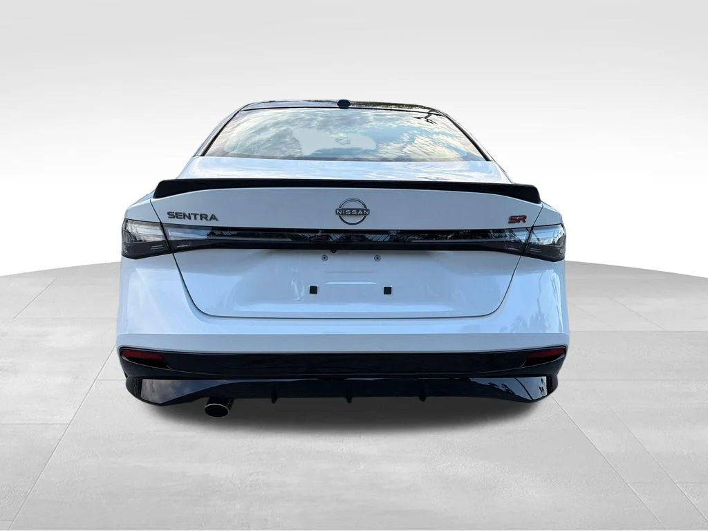 New 2026 Aspen White TriCoat / Super Black Two-tone Nissan SR image 7