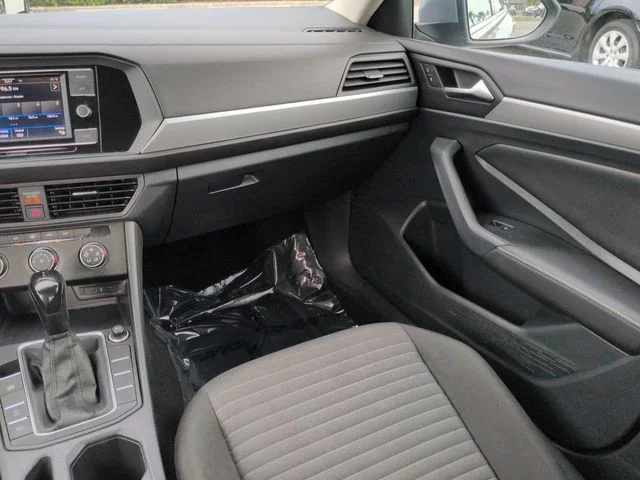 Used 2023 Silver Volkswagen 1.5T S image 16