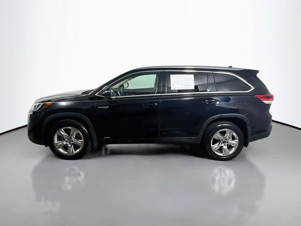 Certified Used 2019 Midnight Black Metallic Toyota Hybrid Limited image 4