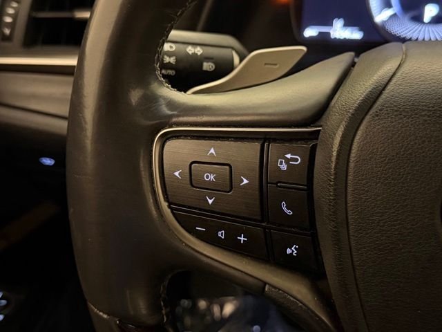 Used 2019 Matador Red Mica Lexus 350 Luxury image 41