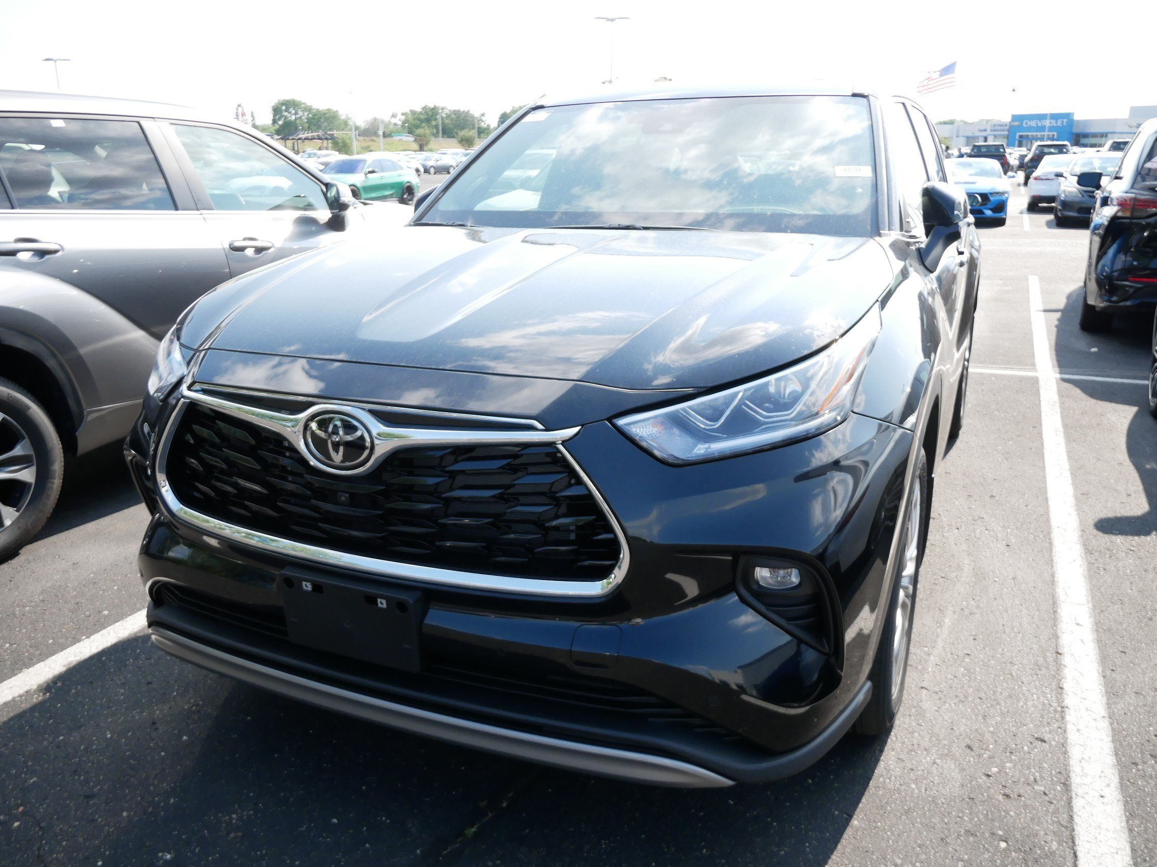 Certified 2026 Toyota Highlander Platinum with VIN 5TDKDRBH1TS614707 for sale in Brooklyn Center, Minnesota