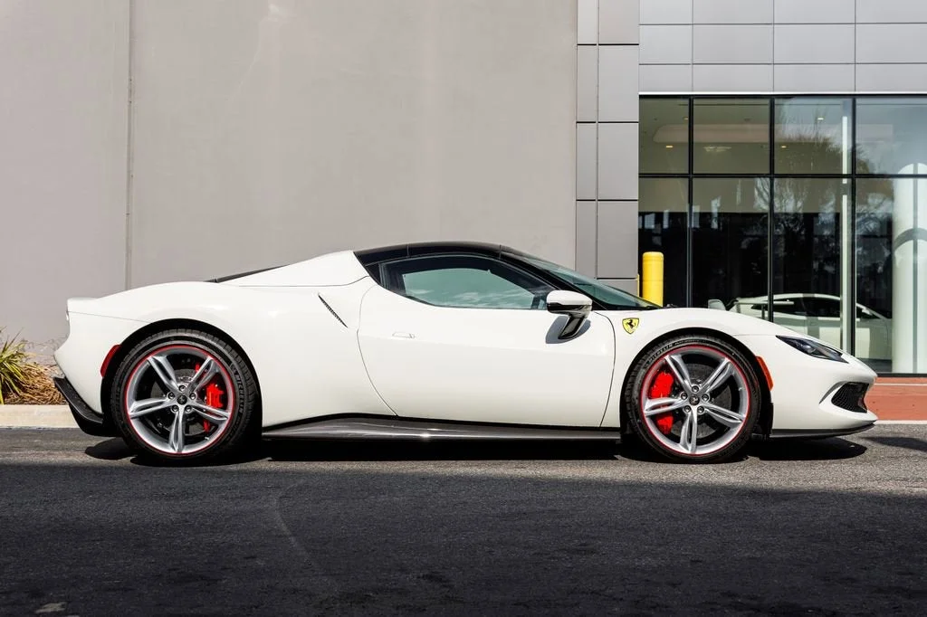 Used 2024 Bianco Avus Ferrari  image 6