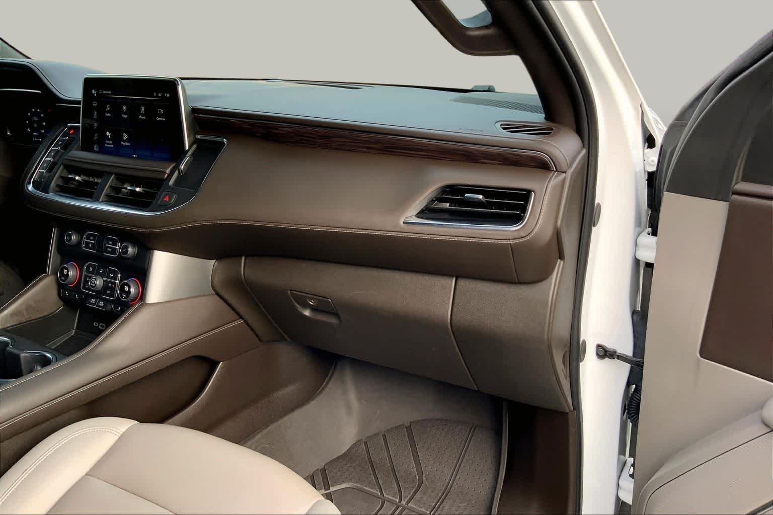 Used 2023 Summit White Chevrolet LT image 35