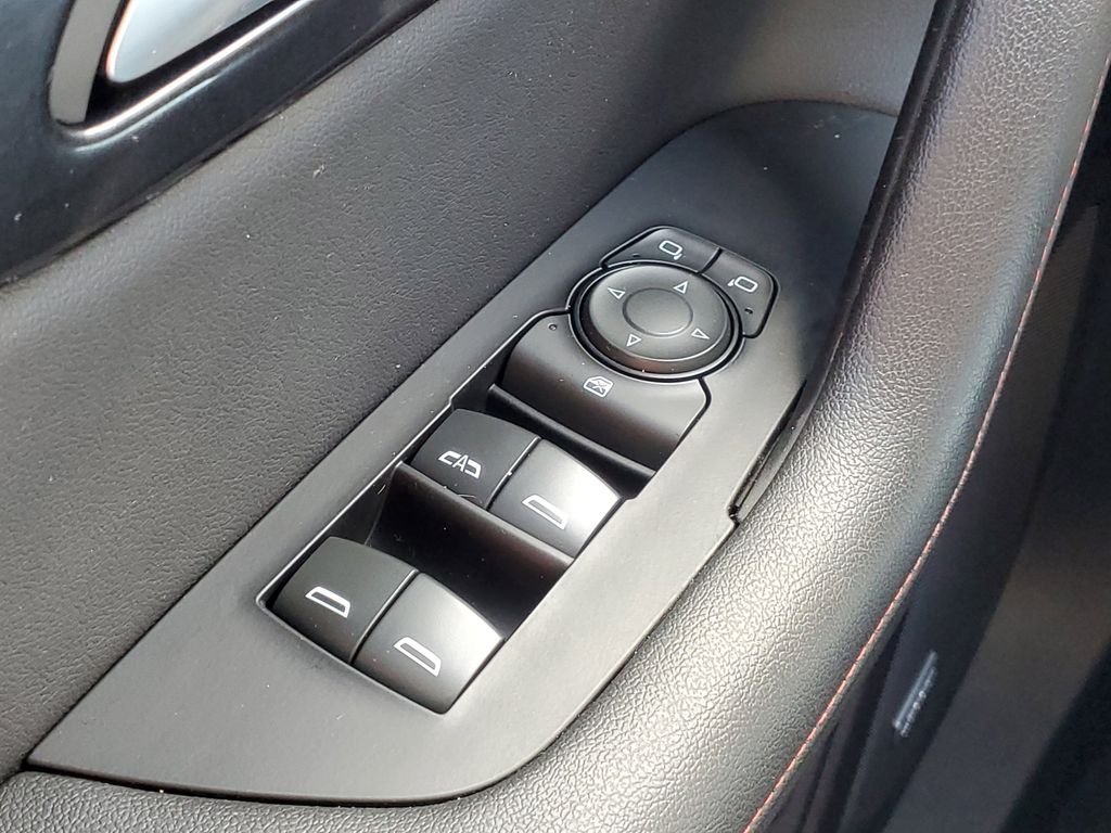 Used 2020 Red Chevrolet RS image 18